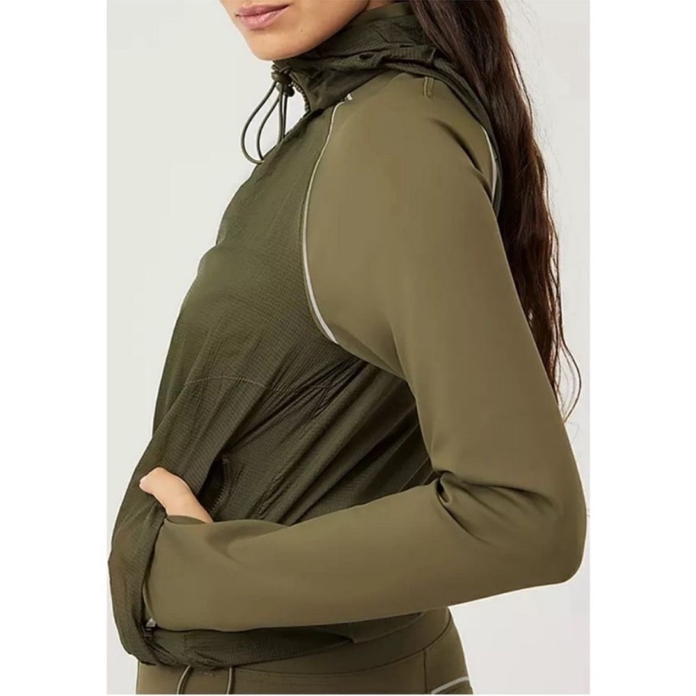 Outdoor Voices Frostknit Hooded Quarter Zip Jacket XL Olive Green